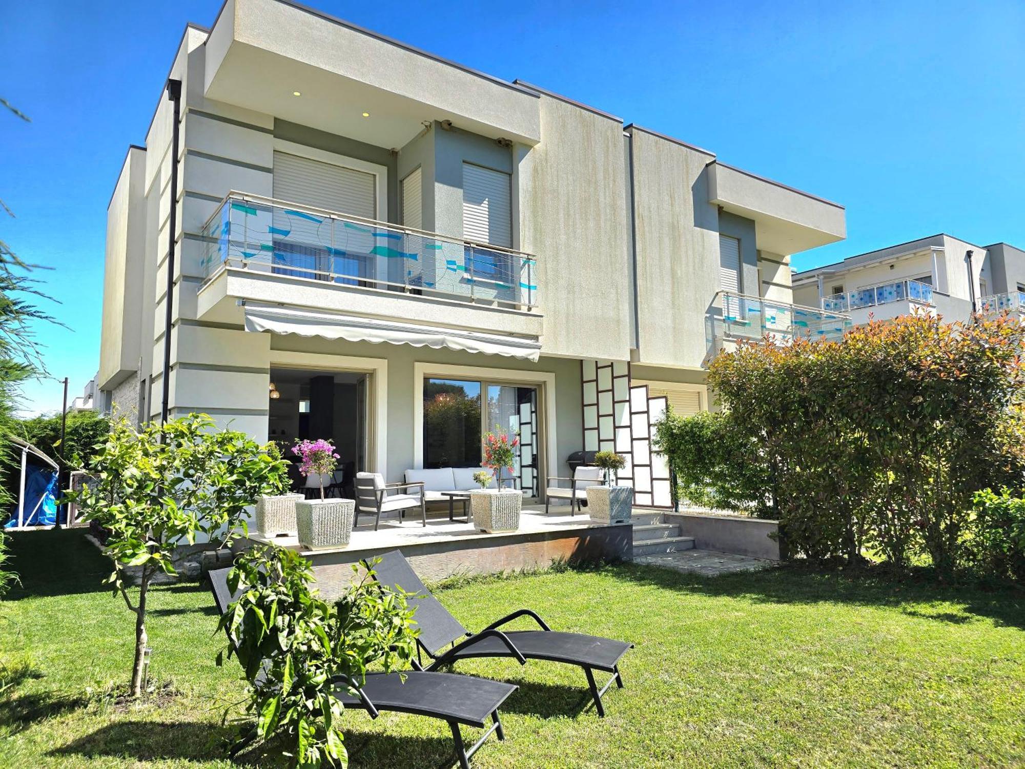 Modern Villas at Perla Resort Durrës Exterior foto