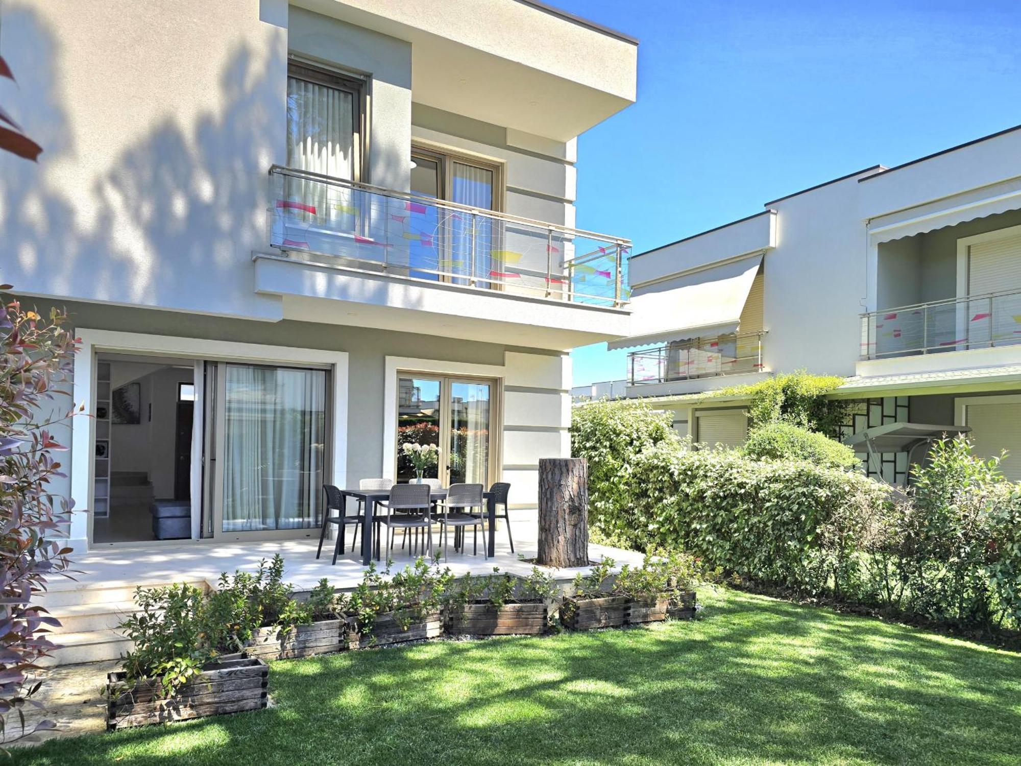 Modern Villas at Perla Resort Durrës Exterior foto